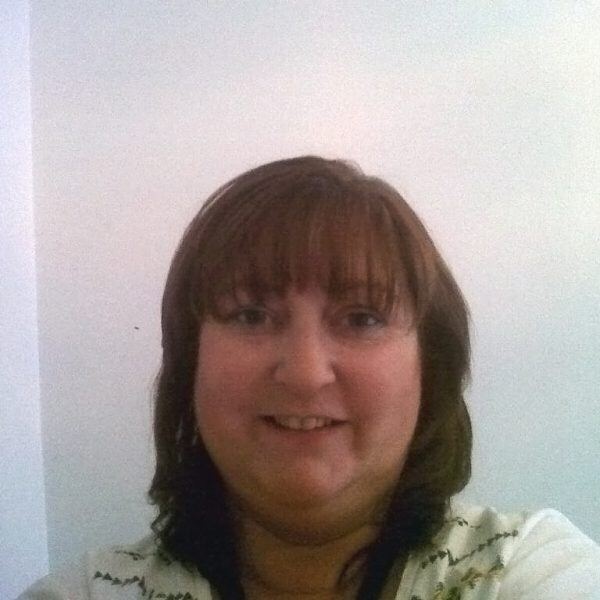 LESLEY-OCONNOR-600x600 (1)
