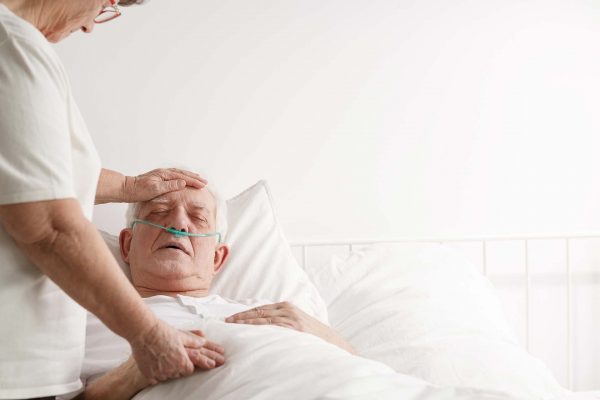 principles of end of life care training shows a married couple going through end of life