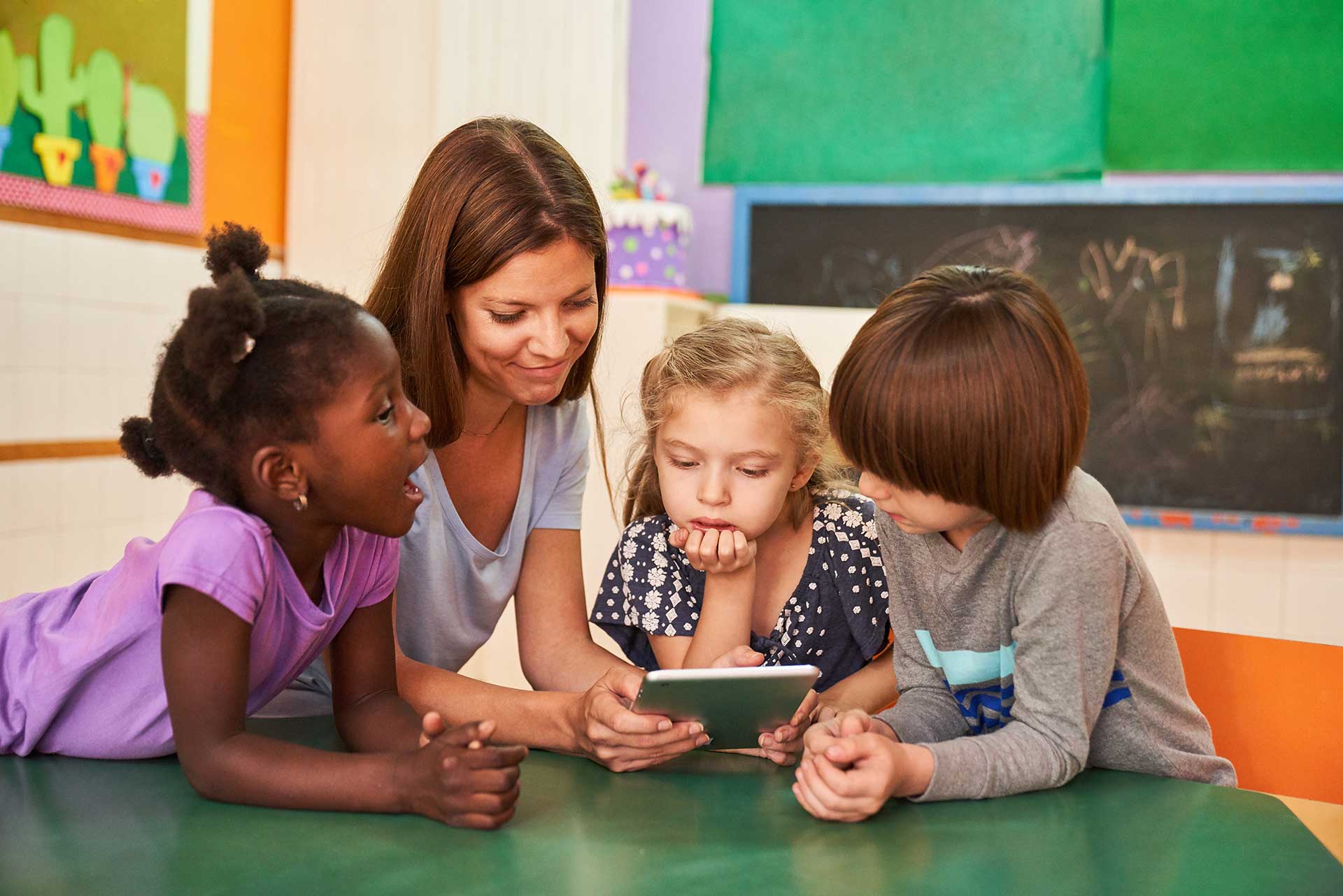 Early Years Educator Diploma - Realise